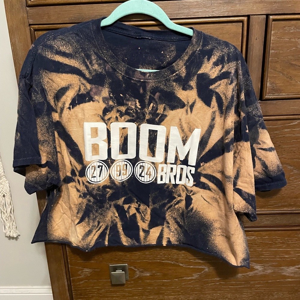 Yankees up cycled cropped tee (one of a kind)